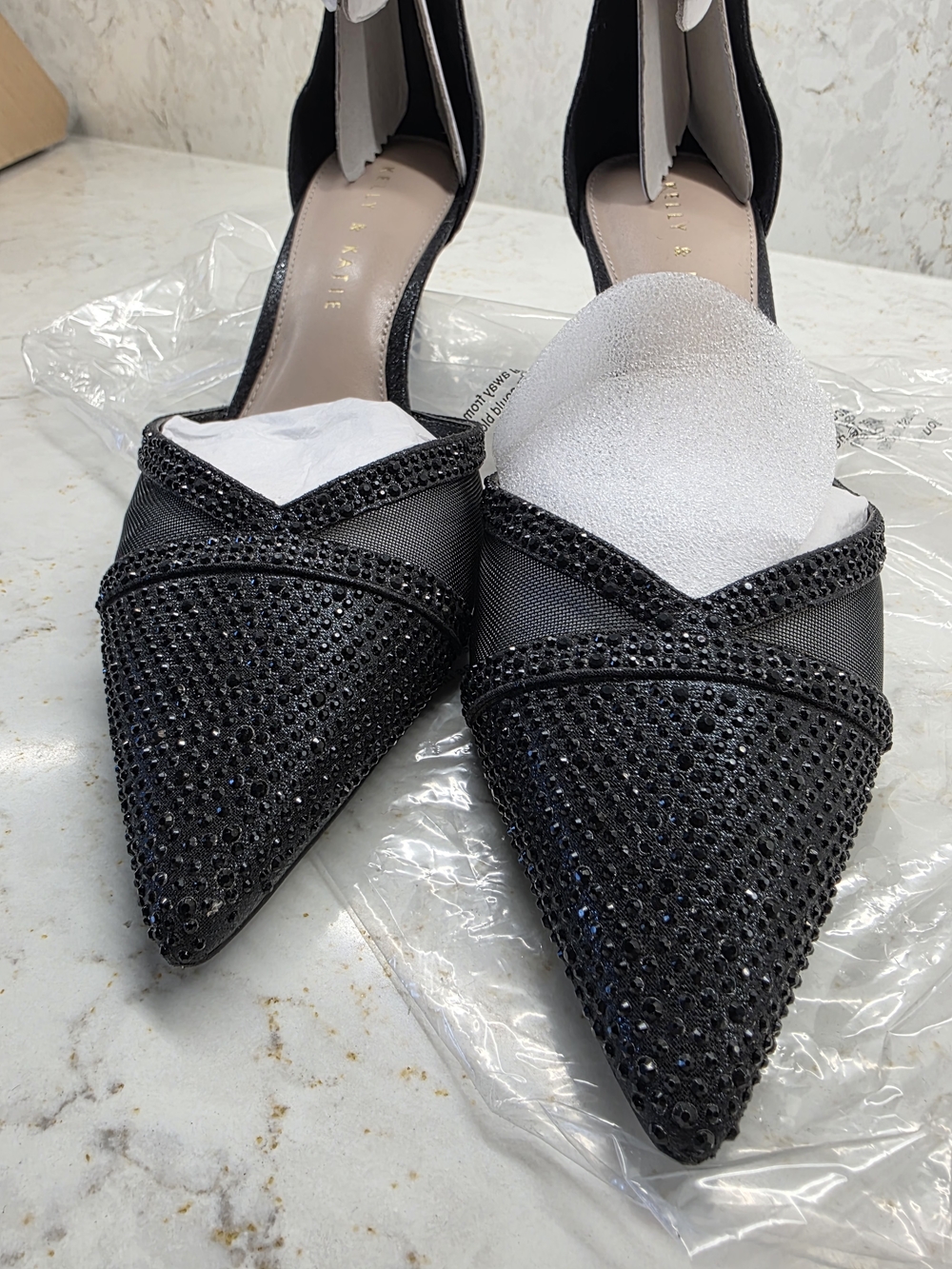 Kelly & Katie Women’s Black Rhinestone Pointed Toe Dress Heels - Size 8.5